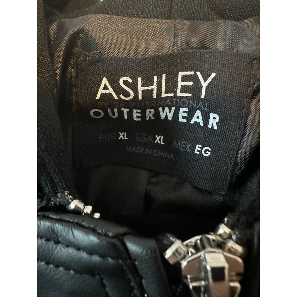 Ashley Outerwear Women's Biker Jacket size XL New without tags - Picture 3 of 3